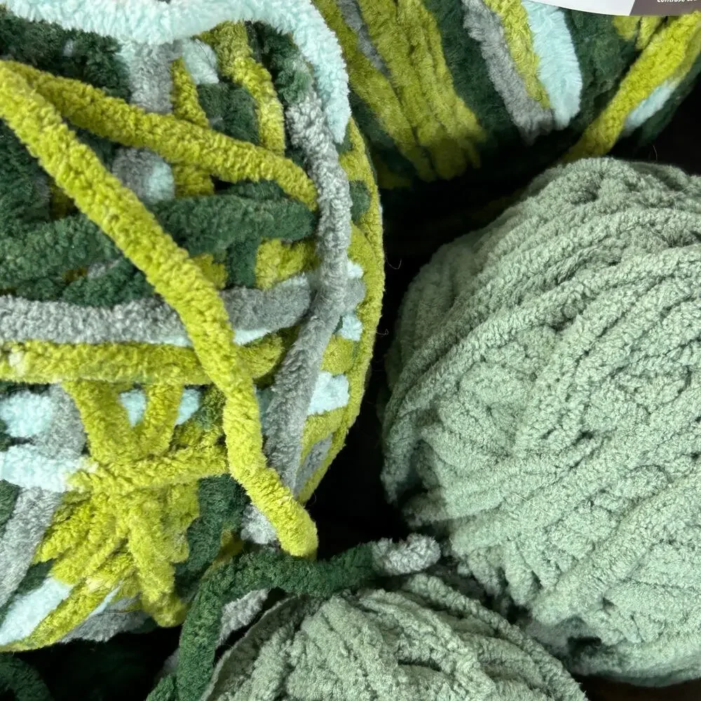 Bernat blanket yarn